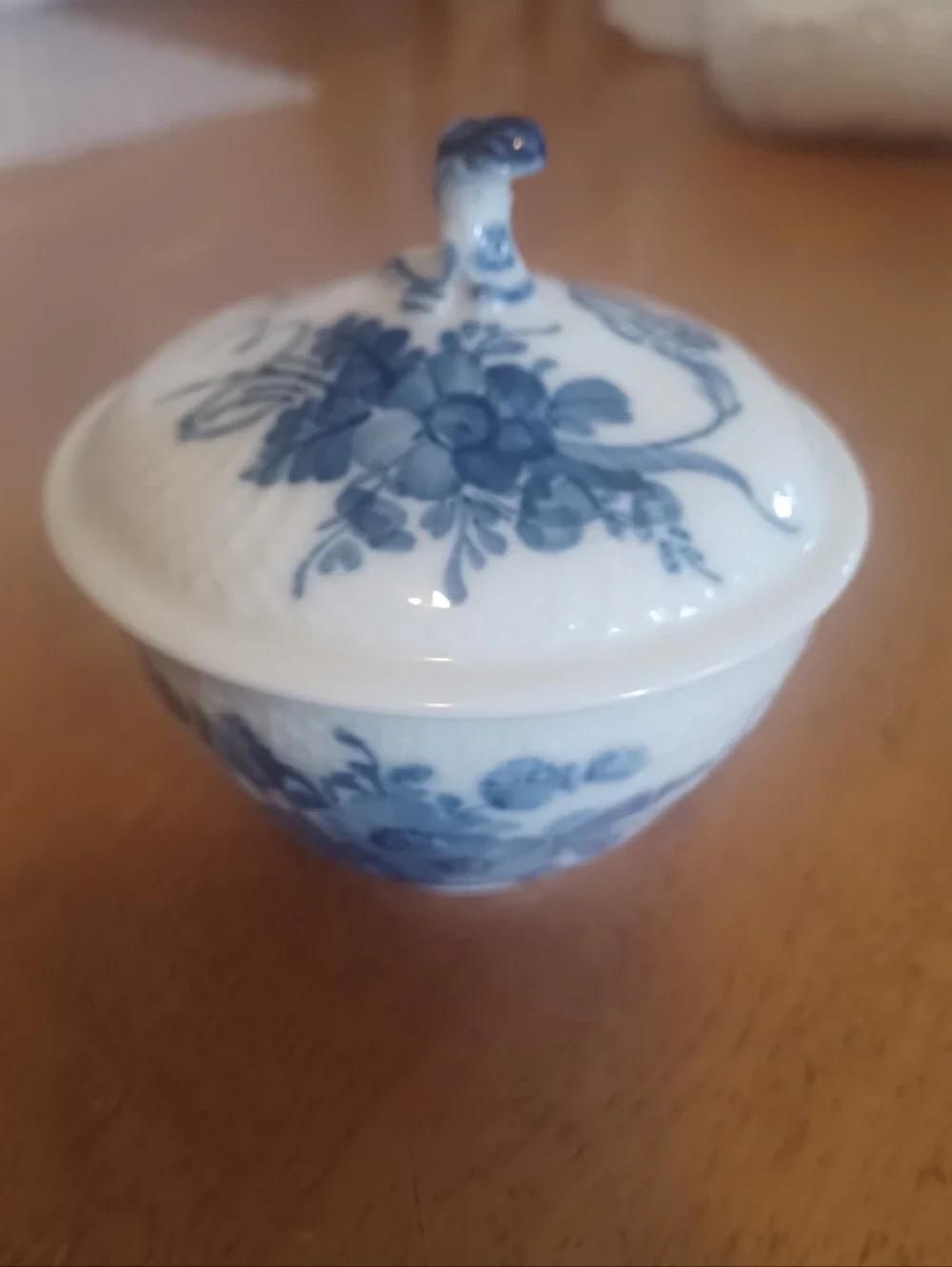 8 Piece Royal Copenhagen Tea Set Blue Flowers (Bia Blomst Svejfet) Pattern